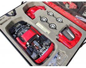Enzo Ferrari 1:12 - kolekcjonerski model do złożenia | TAMIYA